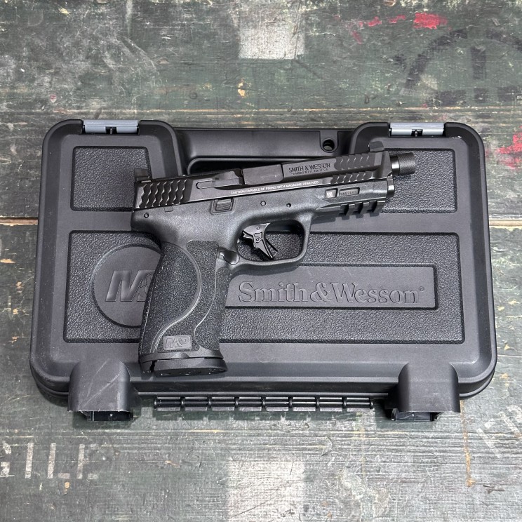 Smith & Wesson M&P 9 M2.0 Threaded 9mm Smith & Wesson M&P 9 M2.0 Threaded 9mm